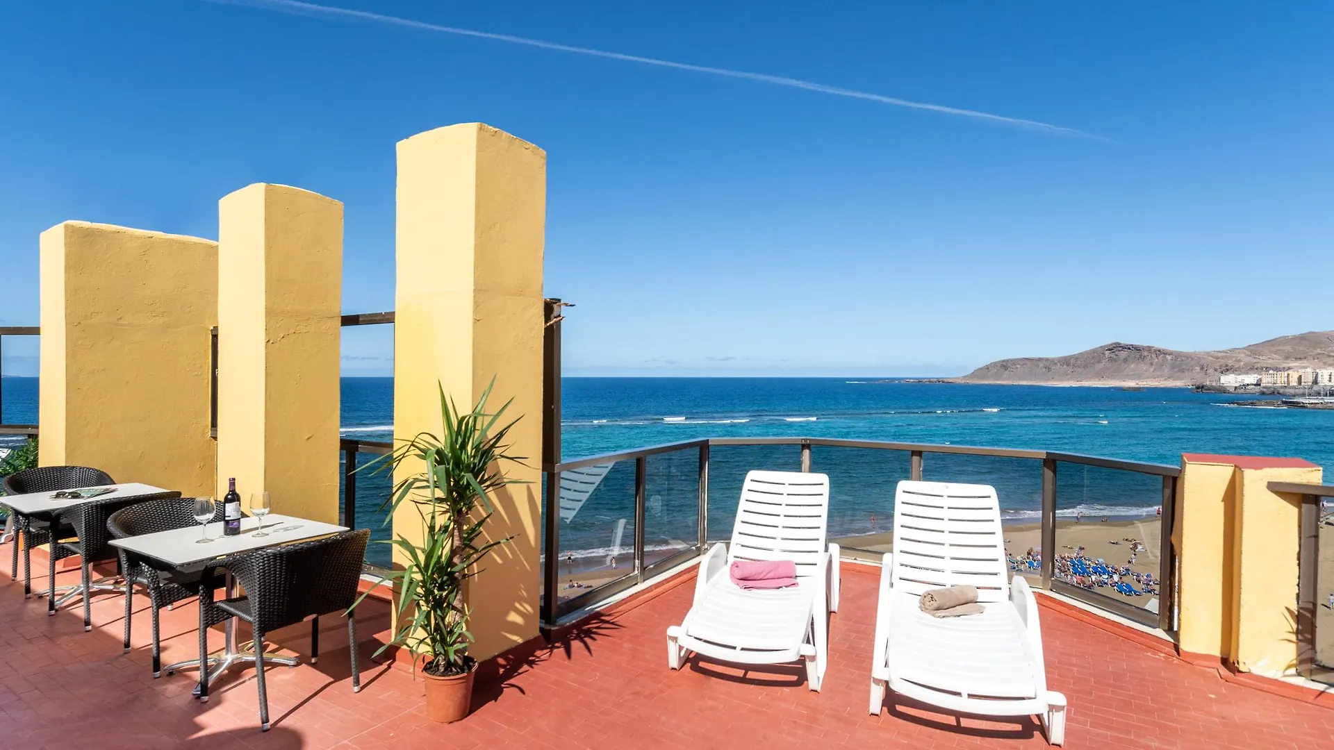 Apartamentos Colón Playa Las Palmas de Gran Canaria