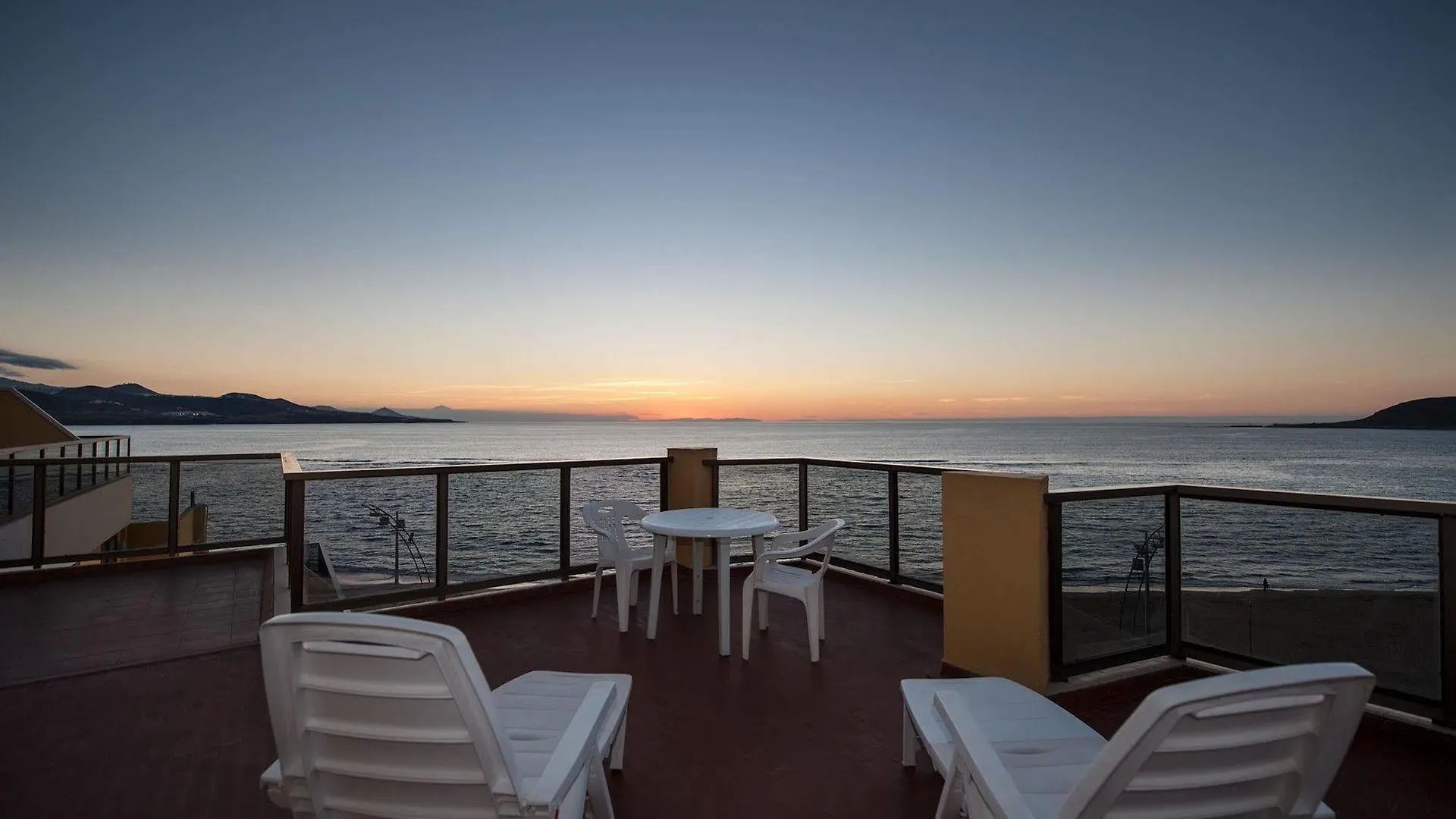 Apartamentos Colón Playa Las Palmas de Gran Canaria