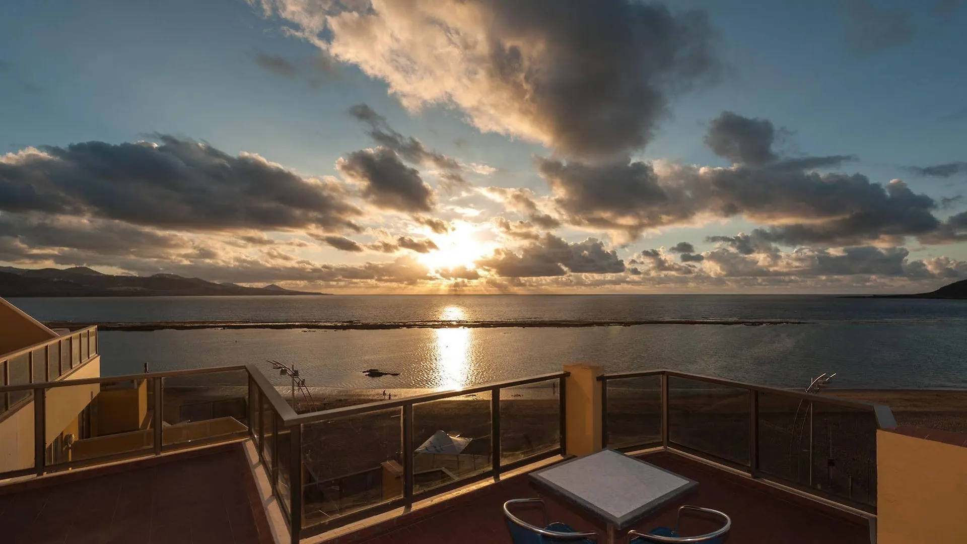 Apartamentos Colon Playa Las Palmas de Gran Canaria
